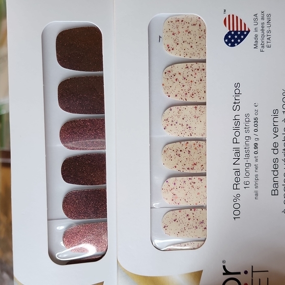 Color Street - Picture 1 of 1